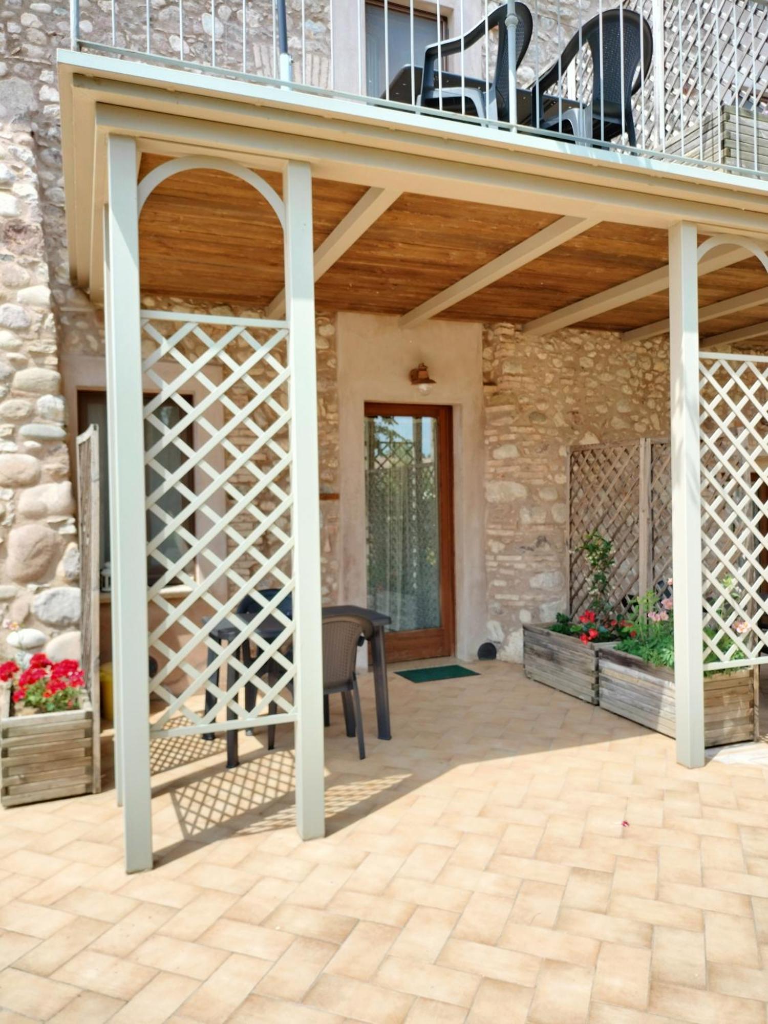 Corte Davini Agriturismo Monzambano Zewnętrze zdjęcie